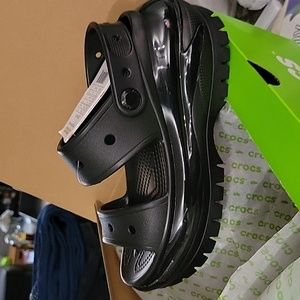 Crocs mega crush sandal size women5